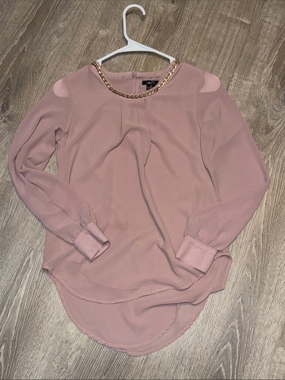 Rue21 Mauve Chain-Trim Long-Sleeve Blouse